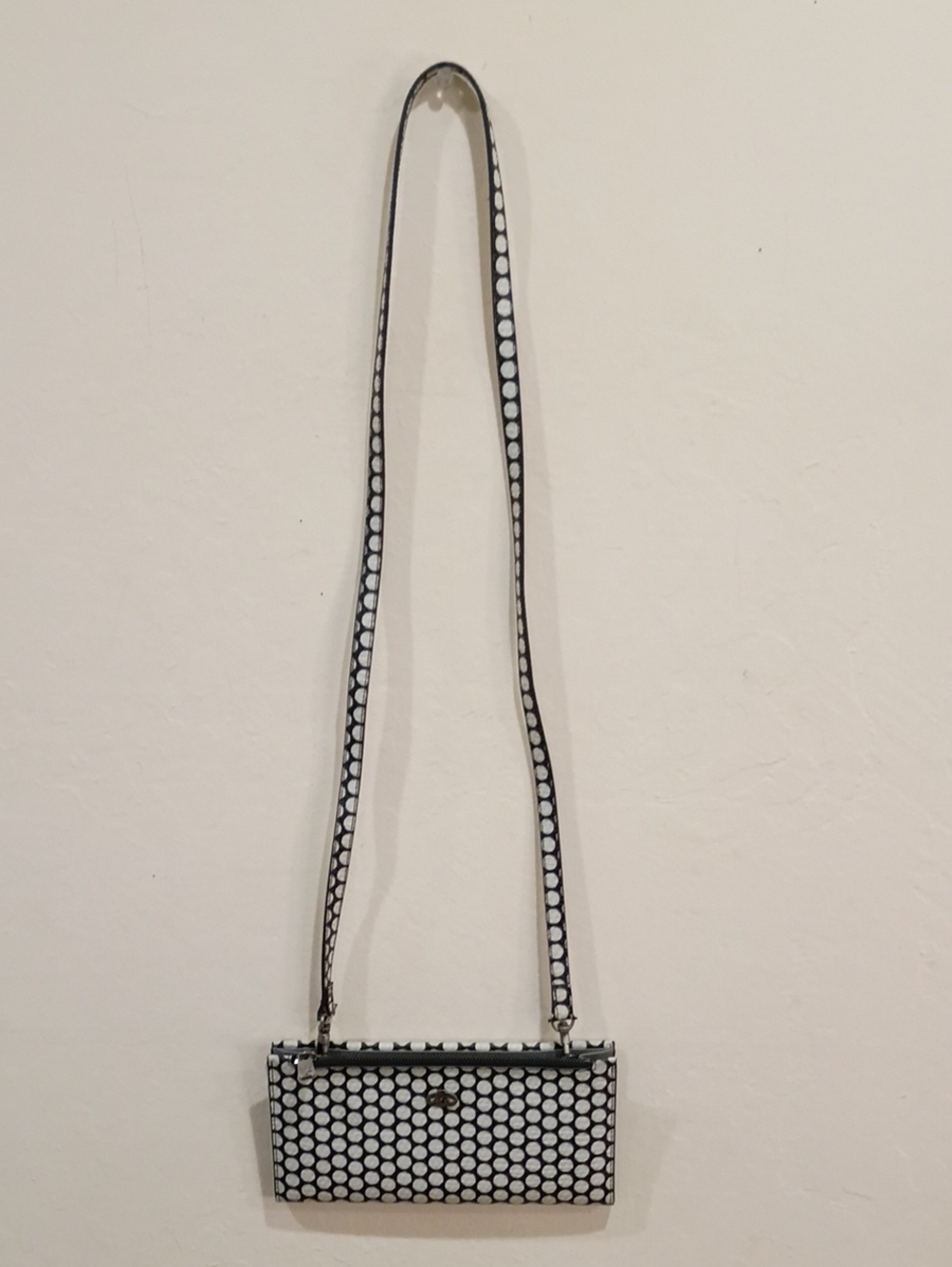 Decke X Hyundai Black and White Wallet Clutch - NWOT